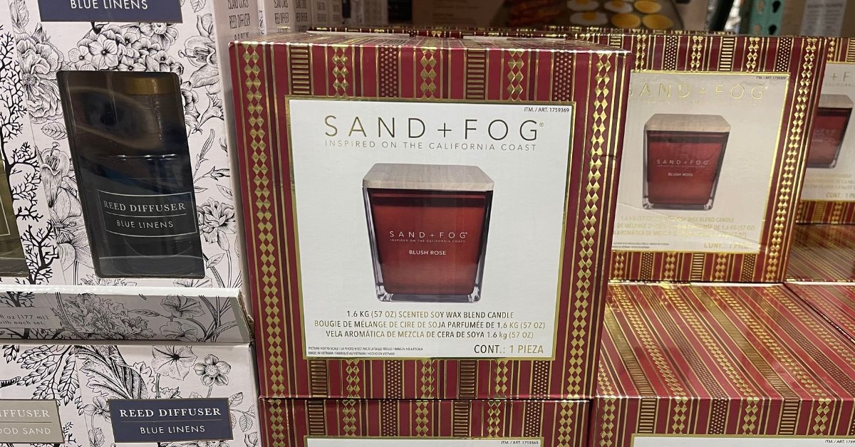 pack of sand fog candle
