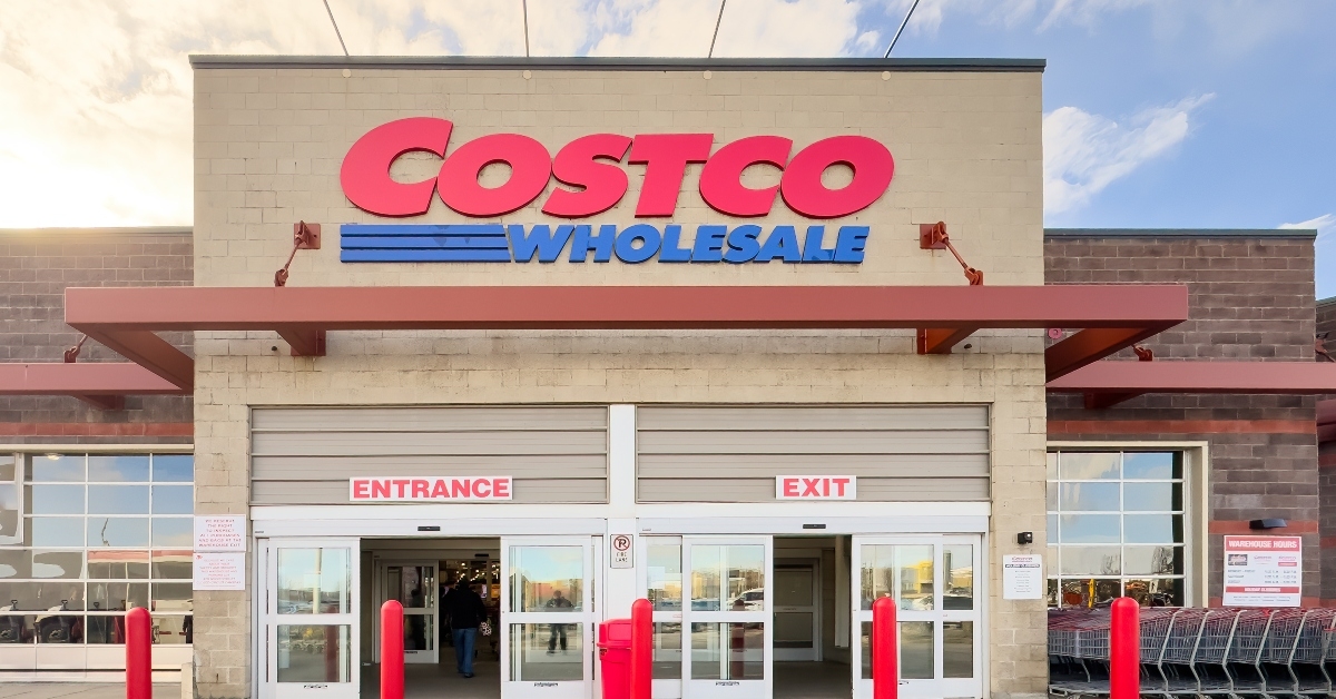costco wholesale entrance store
