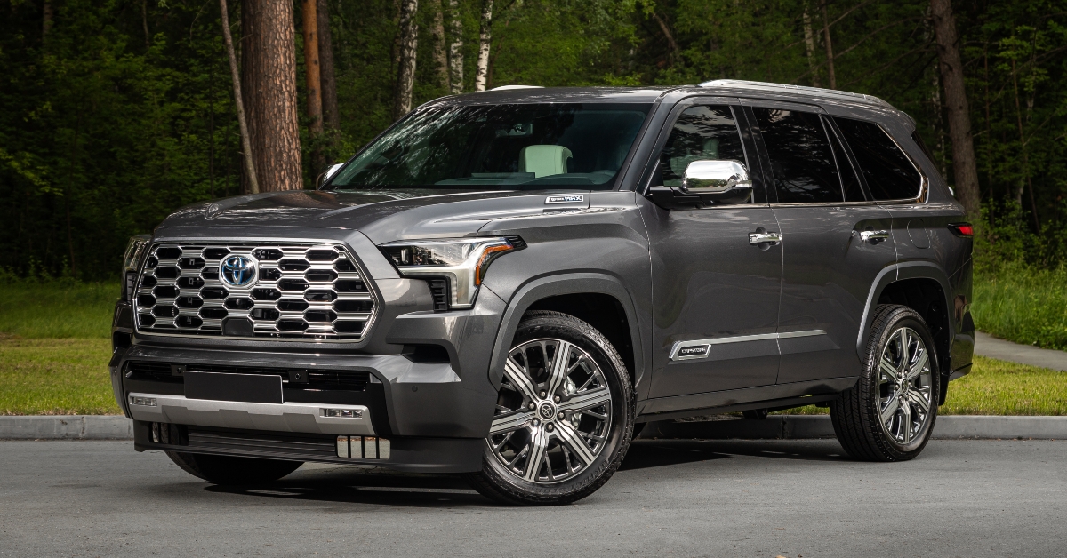 gray toyota sequoia