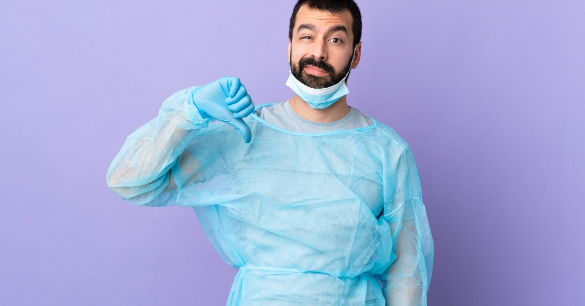 surgeon man with blue uniform