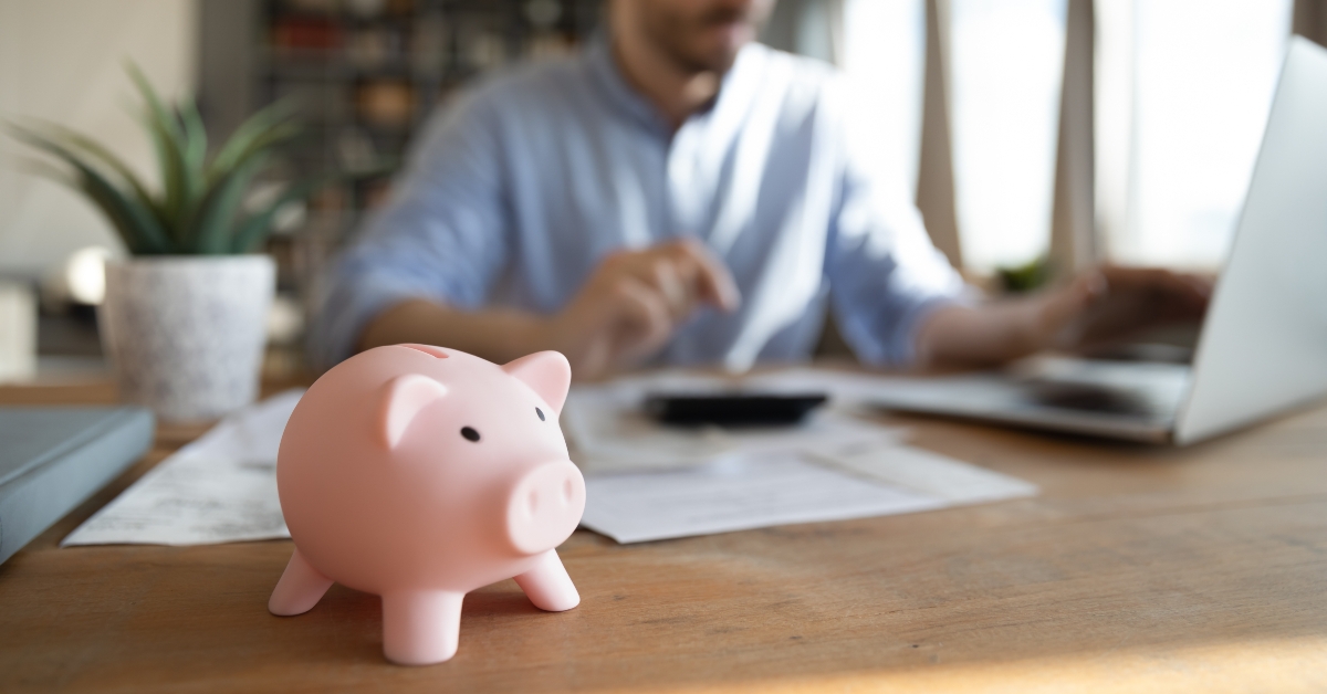 close up focus on pink piggy bank