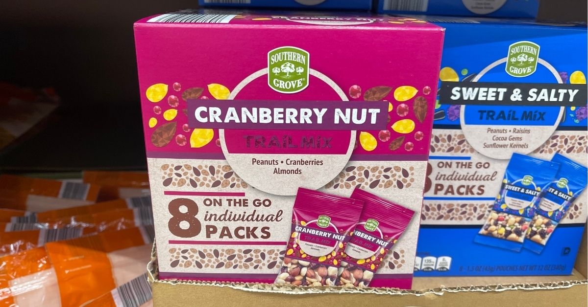 cranberry nut trail mix