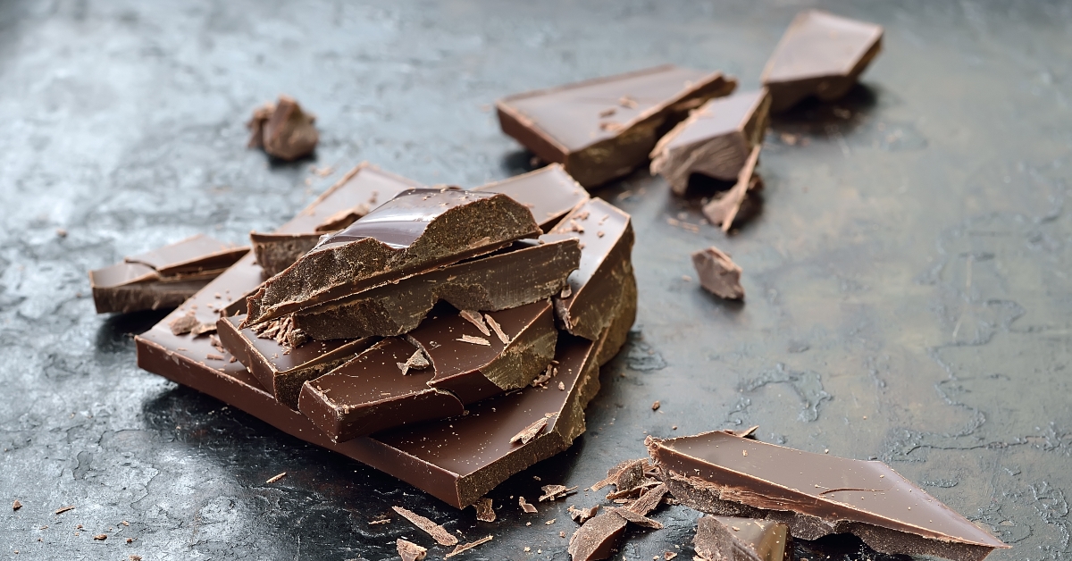Crushed dark chokolate
