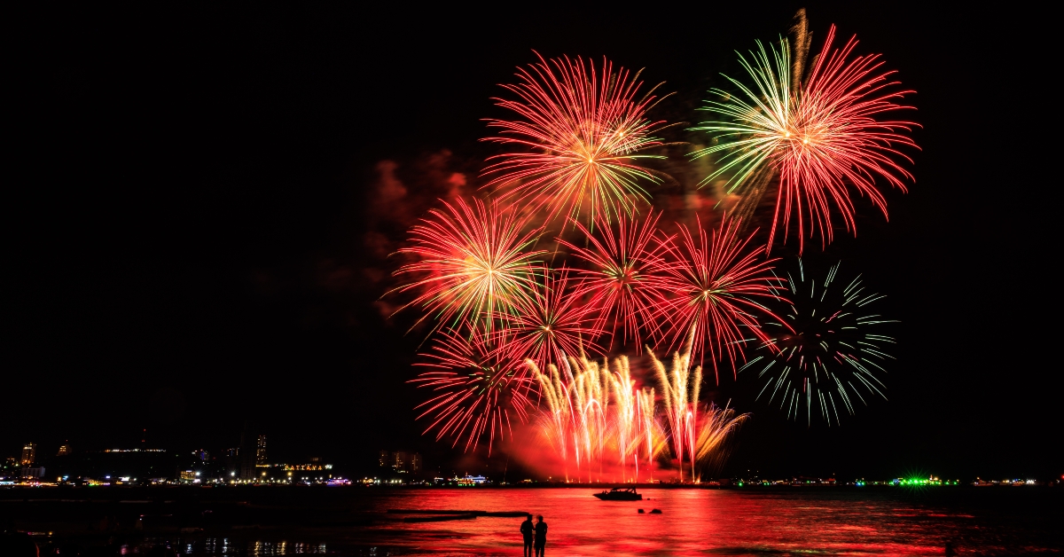 fireworks at pattaya bay