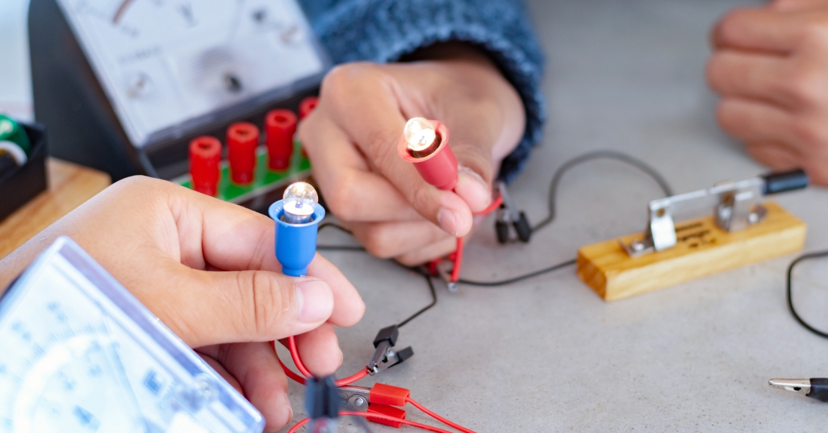 Children are studying electrical circuit systems