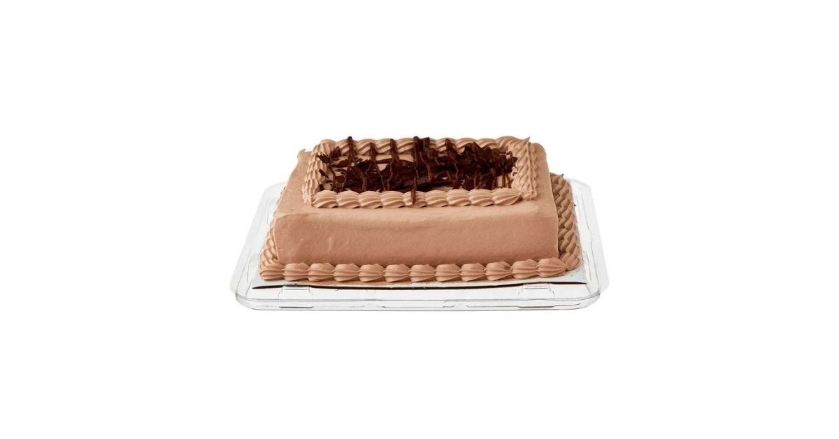 chocolate whipped sheet cake
