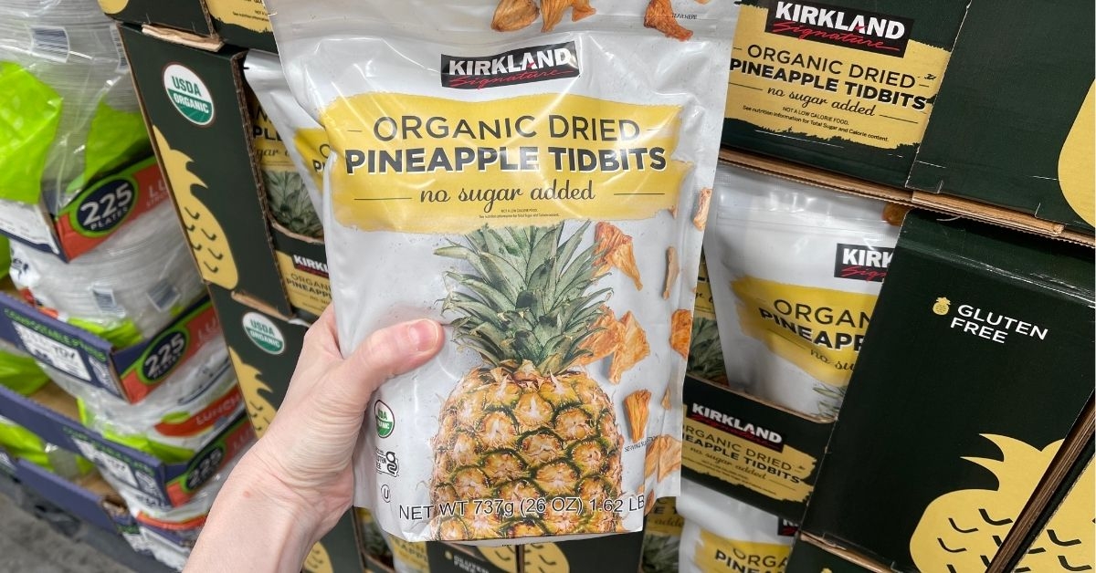organic dried pineapple tidbits