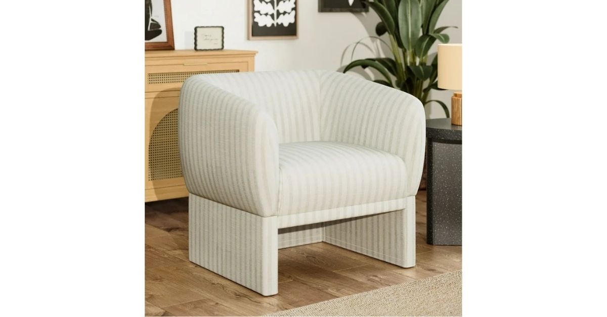beautiful small space accent chair