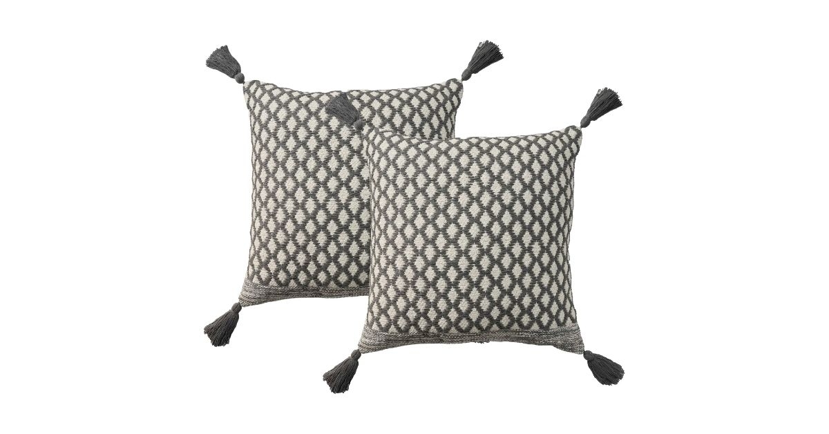 decorative throw pillows