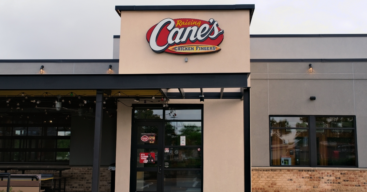 raising cane's chicken fingers