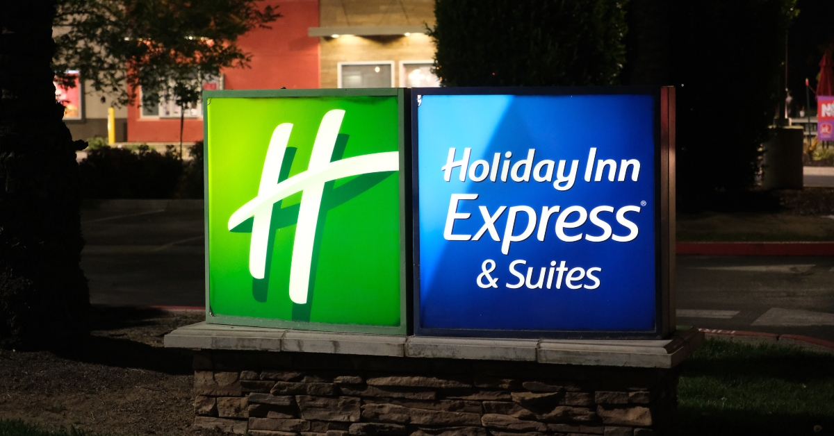 holiday inn express & suites