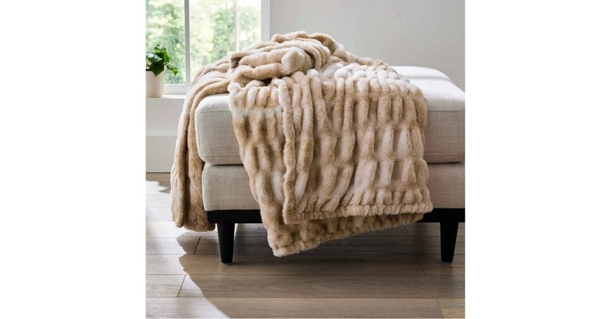 ruched faux fur throw