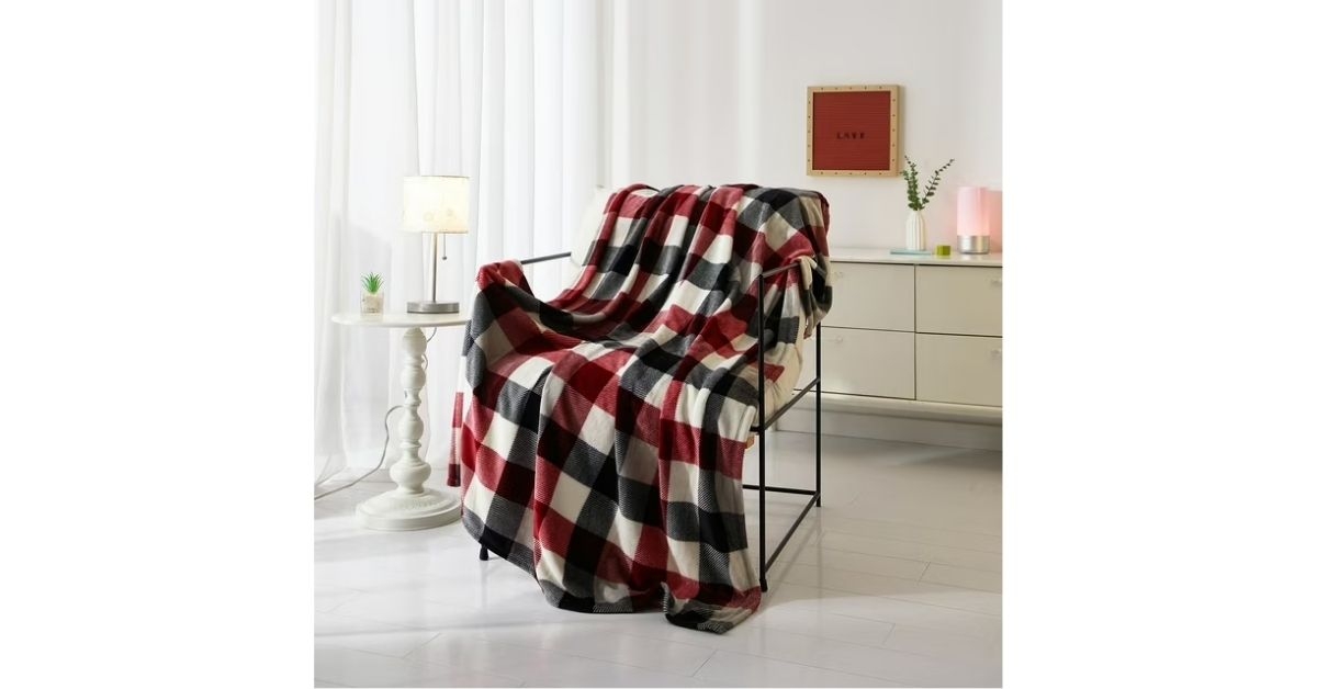 cozy plush throw blanket