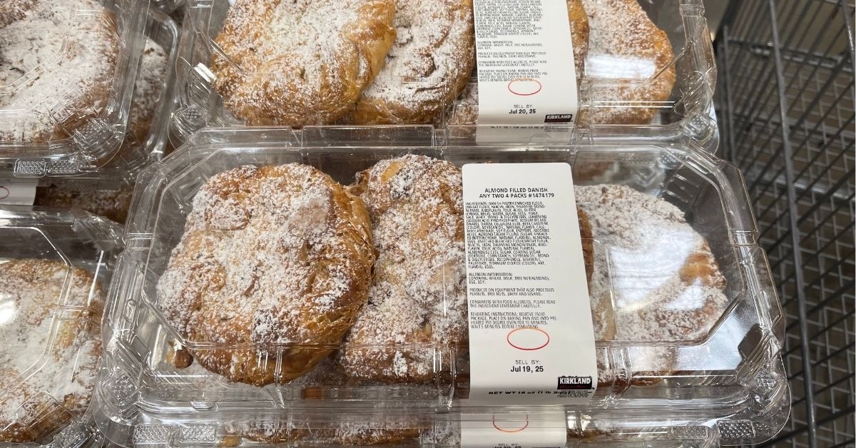 almond filled danish