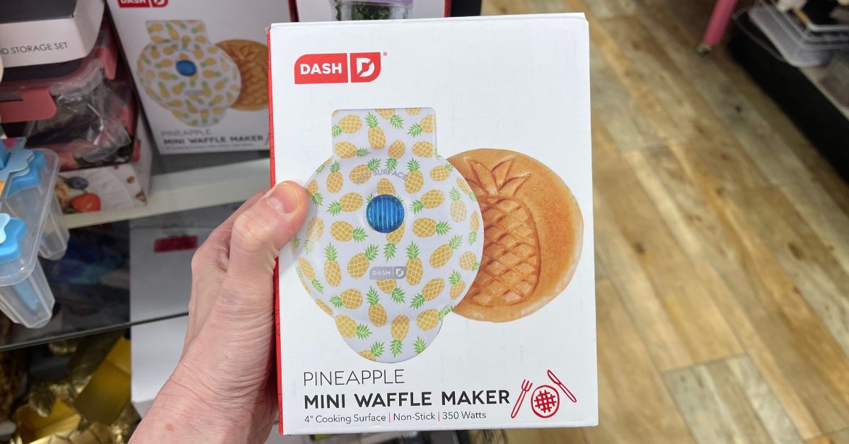 pineapple mini waffle maker