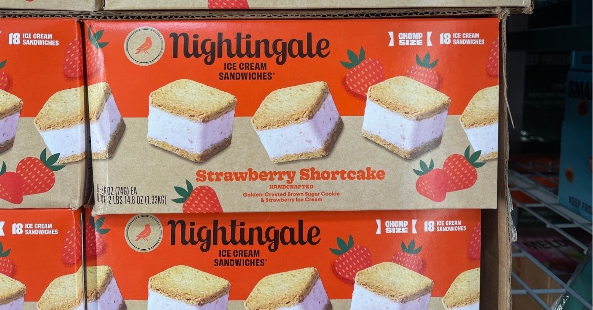 strawberry shortcake ice cream sandwiches