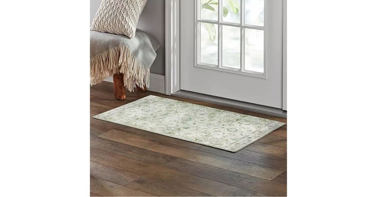 washable accent rug