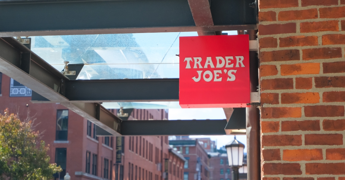 trader joes grocery store logo sign