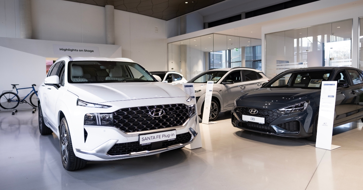 Hyundai Santa Fe Plug-in car dealership