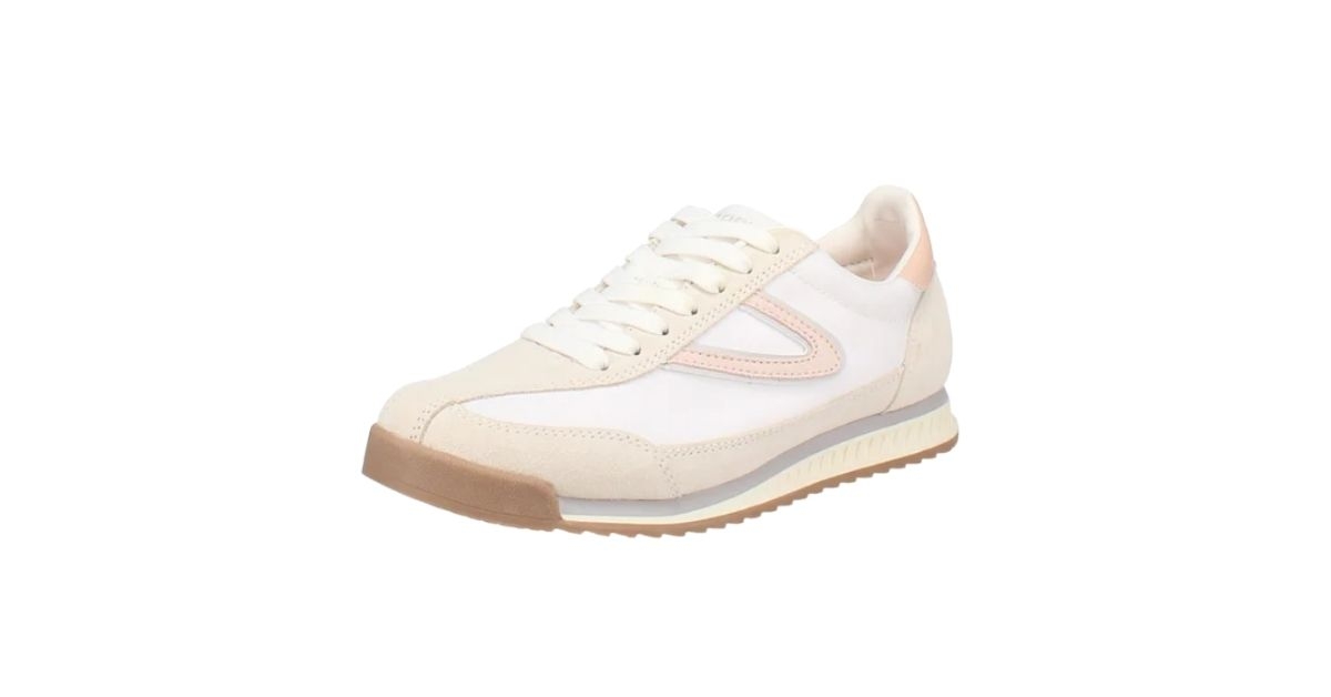 women's jogger sneaker