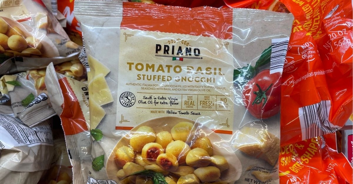 tomato basil stuffed gnocchi