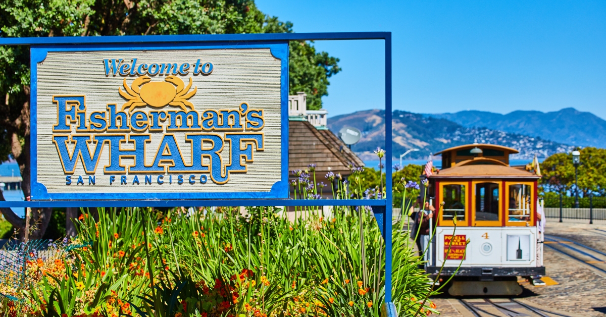 welcome sign for fishermans wharf