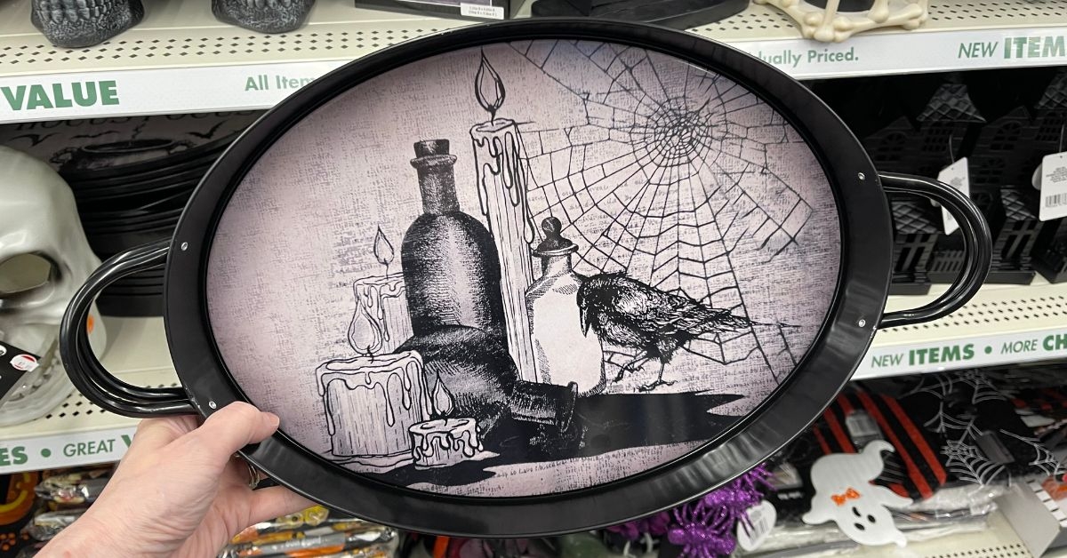 oval metal tray