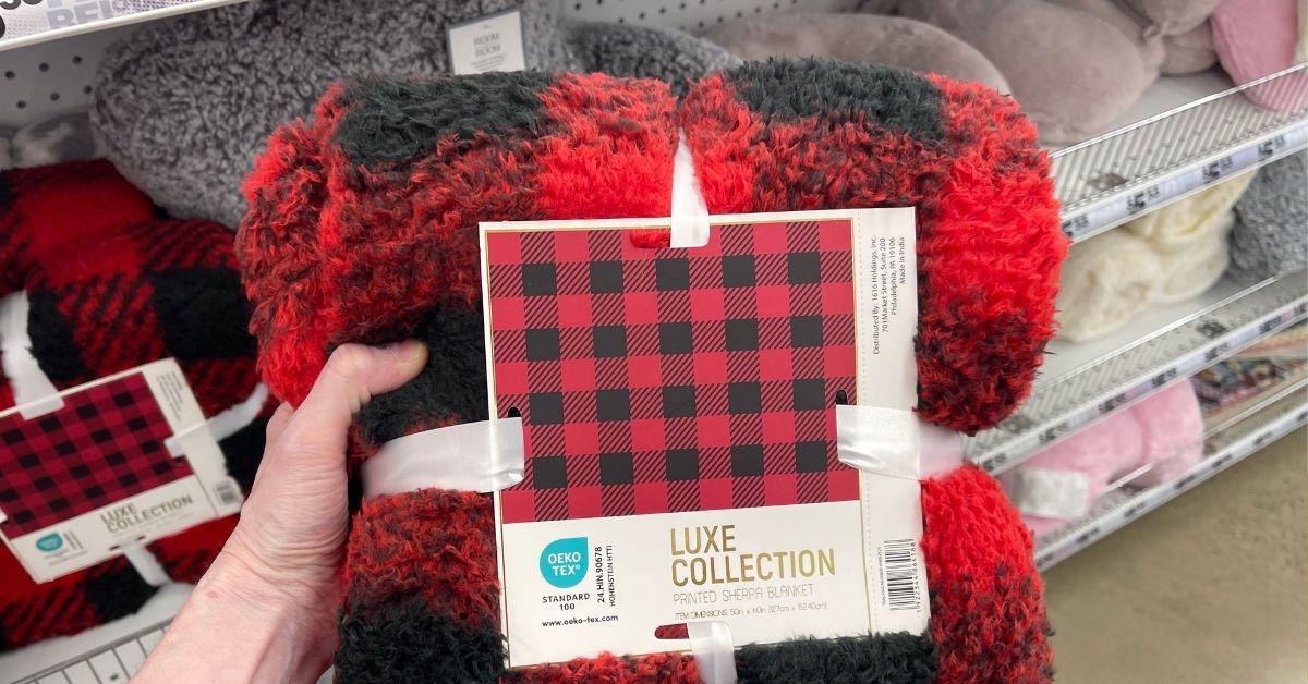 luxe collection printed sherpa blanket