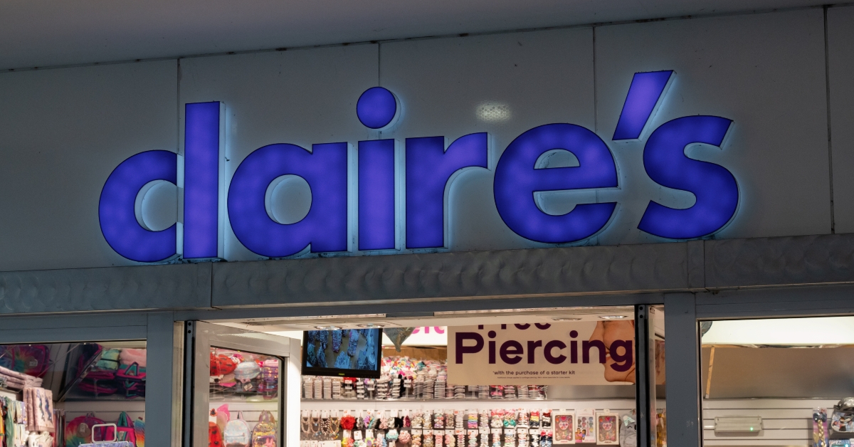 claires sign