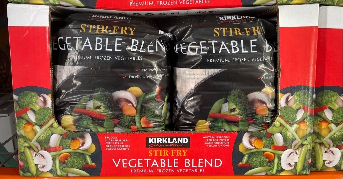 a pack of vegetable blend stir fry