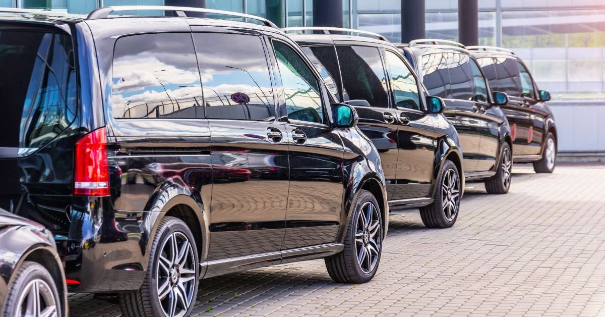 black mercedes benz v class