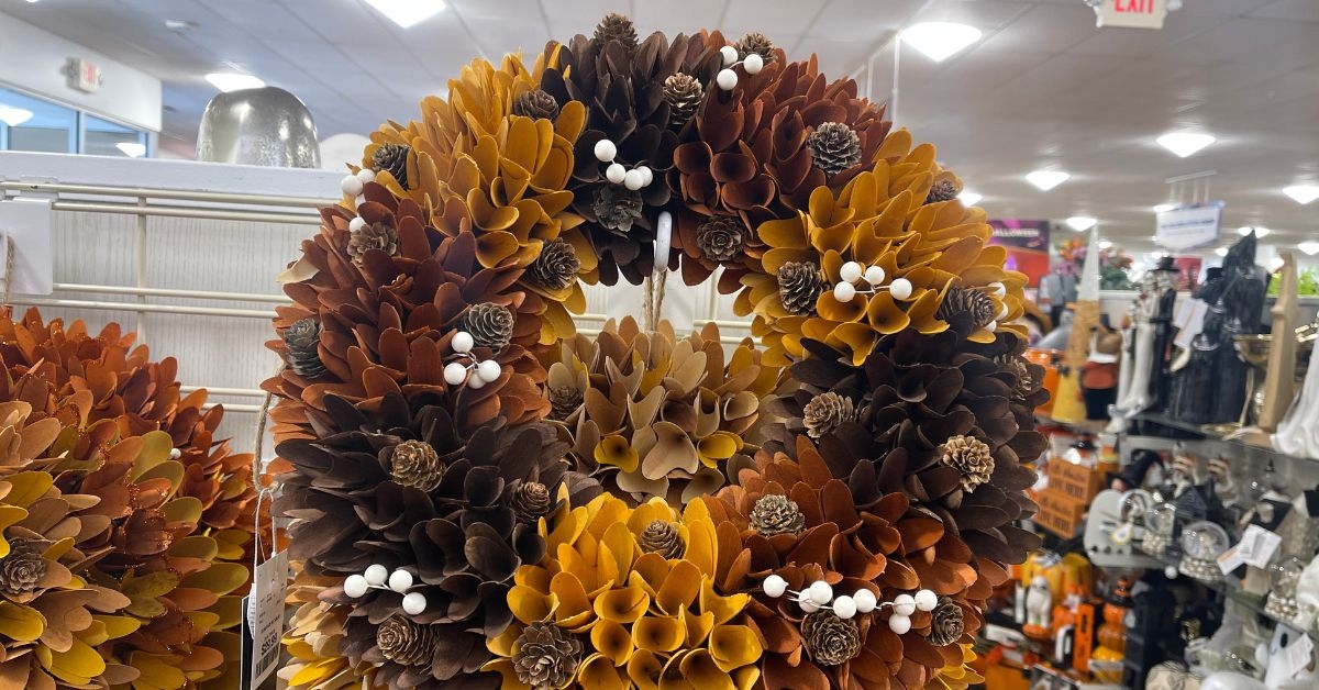 house and garden fall wreath