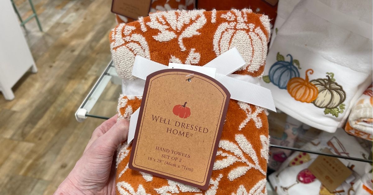 well dressed home hand towels