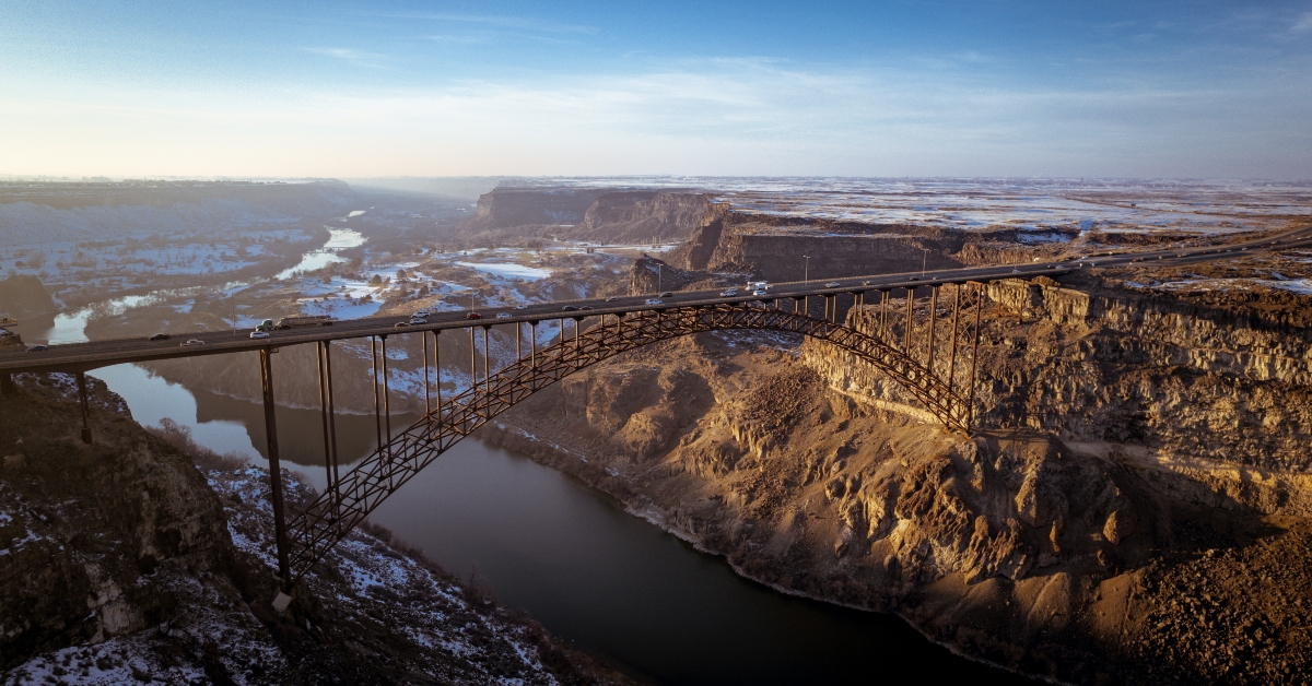 bridge over snake river in twin falls