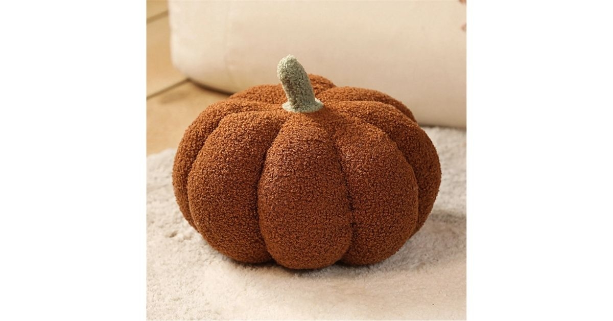 pumpkin throw pillow