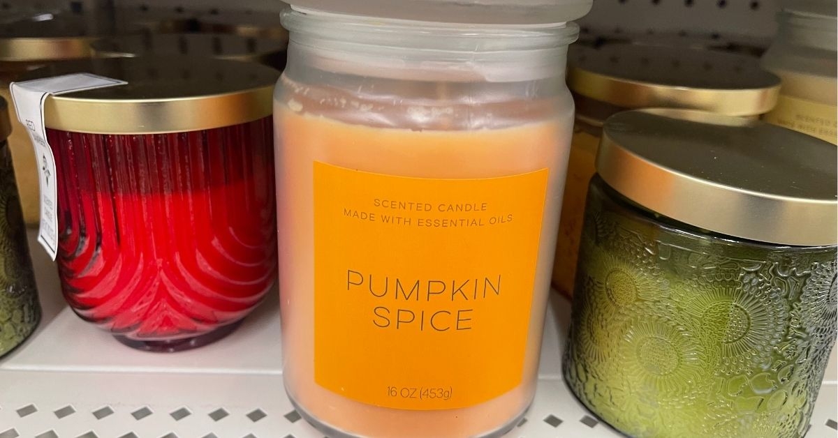 pumpkin spice scented candle