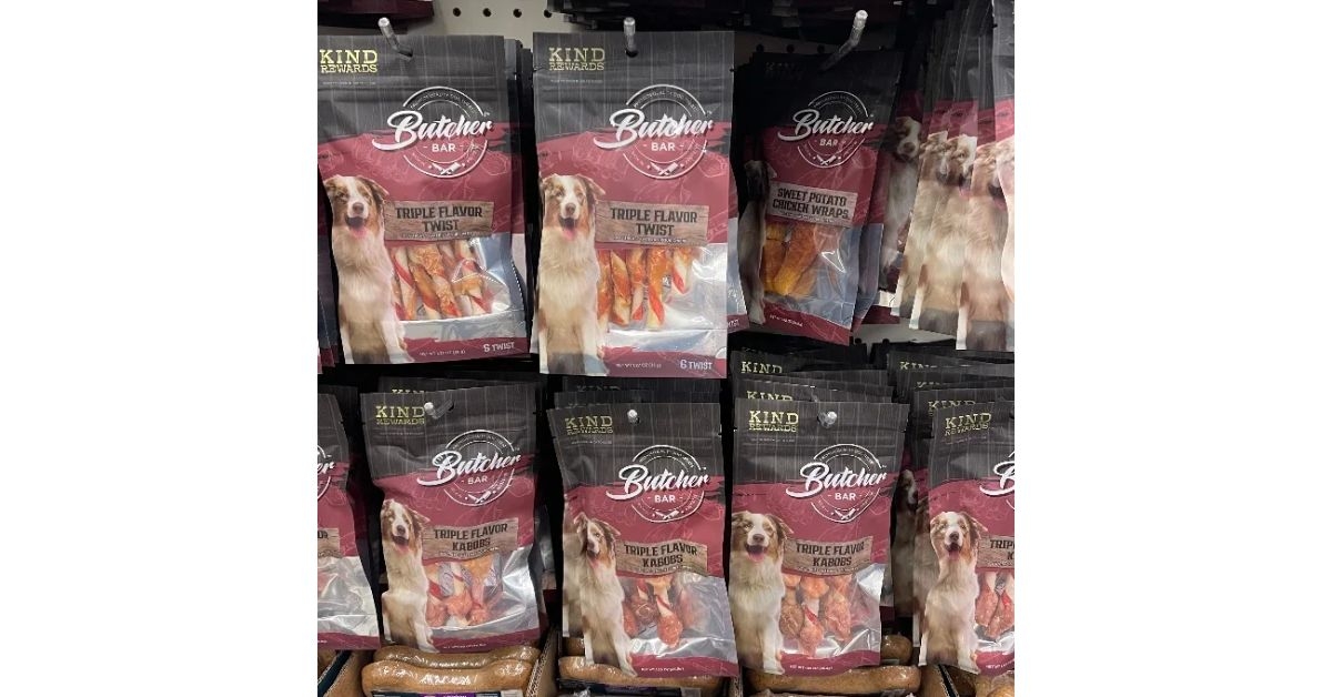 Kind Rewards Butcher Bar Triple Flavor Twist Dog Treat