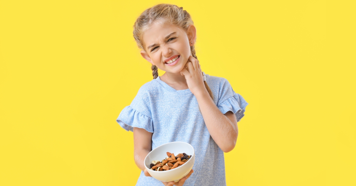 girl with food allergy