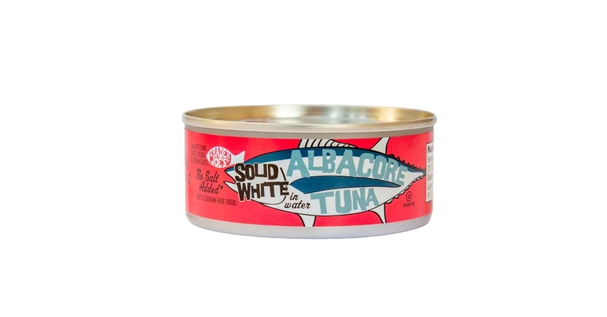 white albacore tuna in water