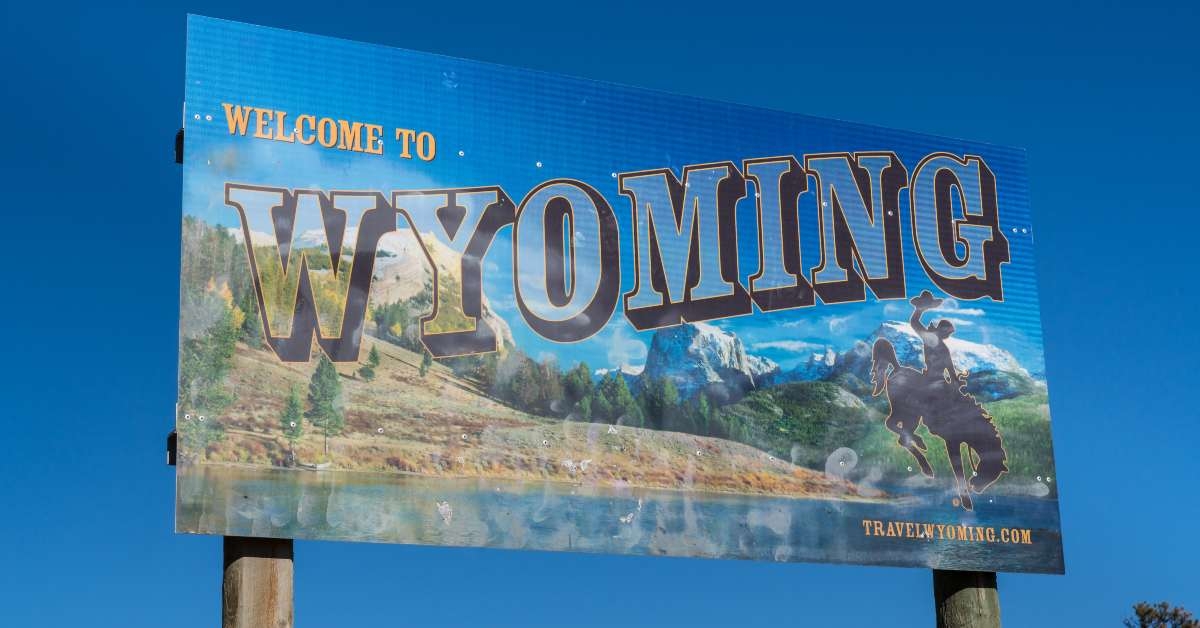 welcome to wyoming road side