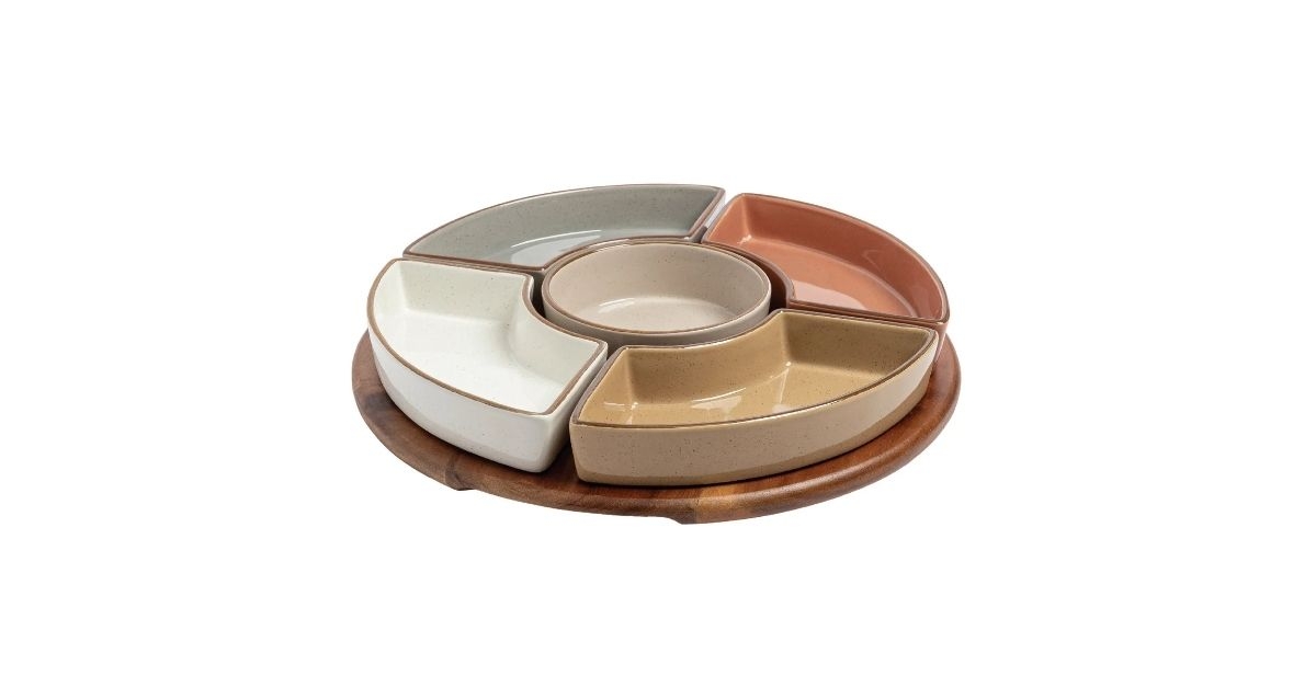 four dishes dip bowl