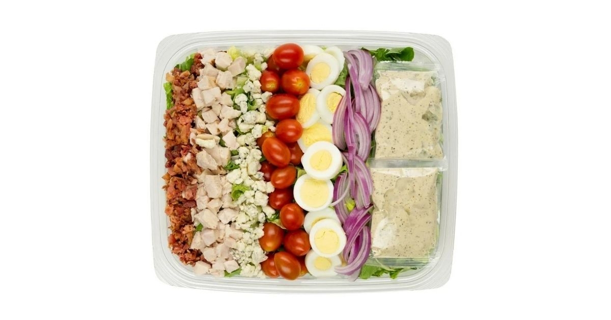 cobb salad with grilled chicken
