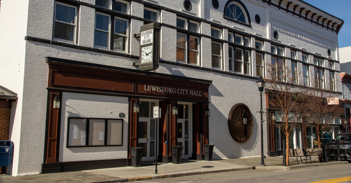 Lewisburg City Hall in Lewisburg, WV