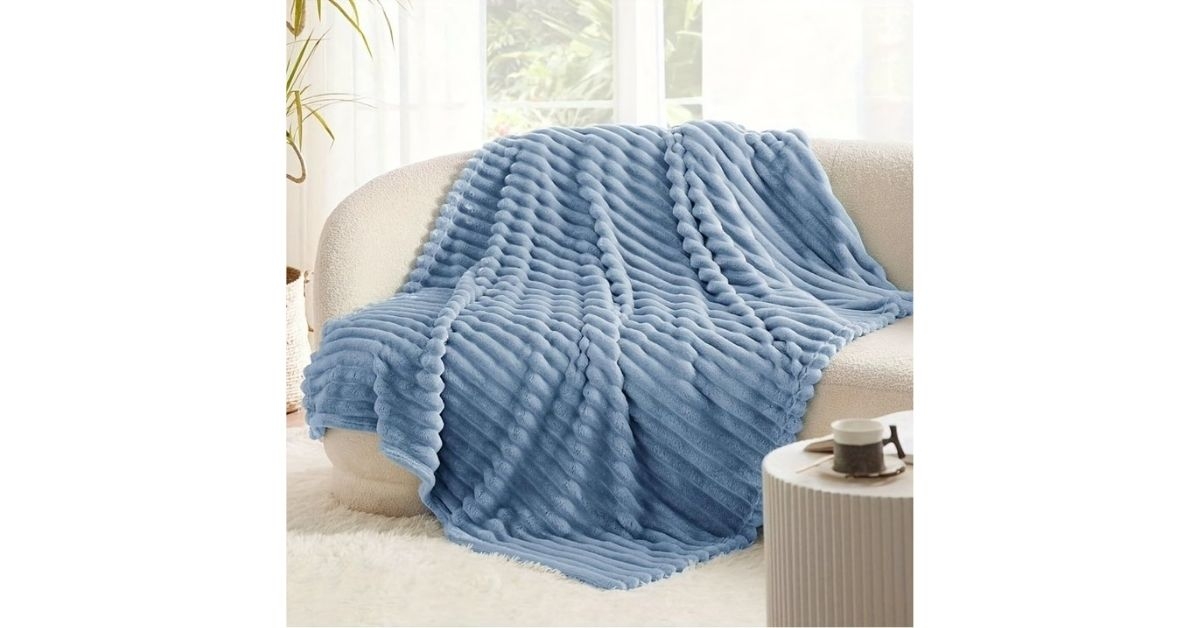 reversible faux fur blanket