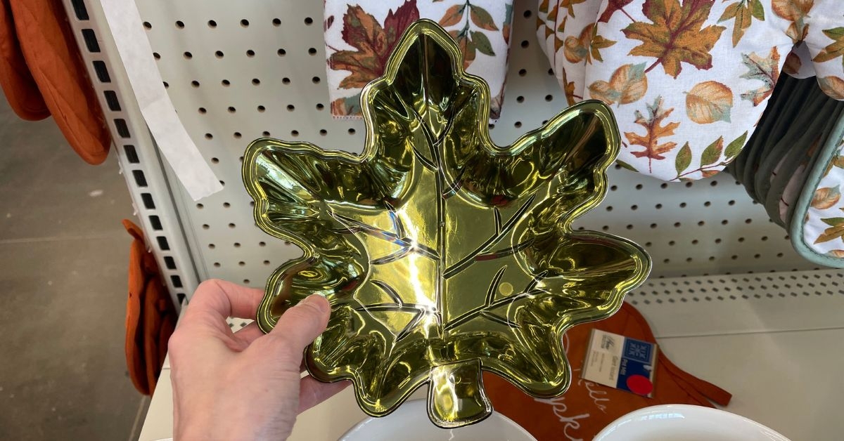fall harvest maple leaf dish
