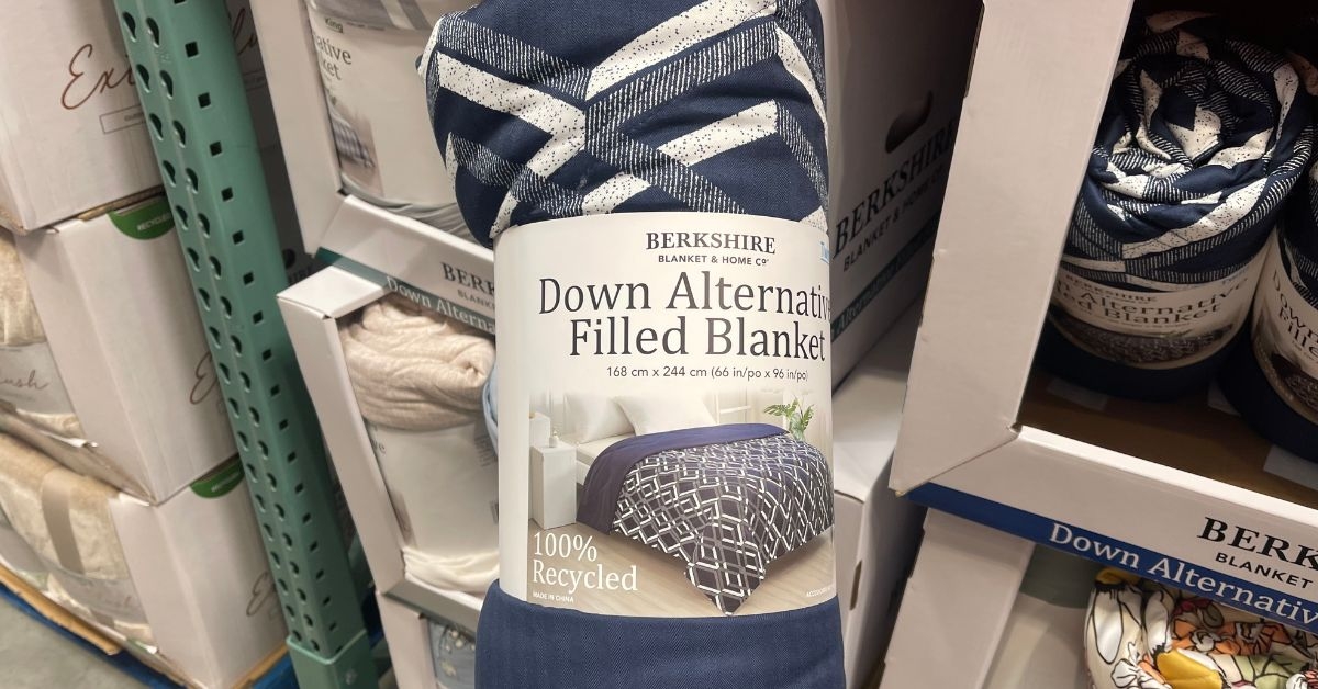 alternative filled blanket
