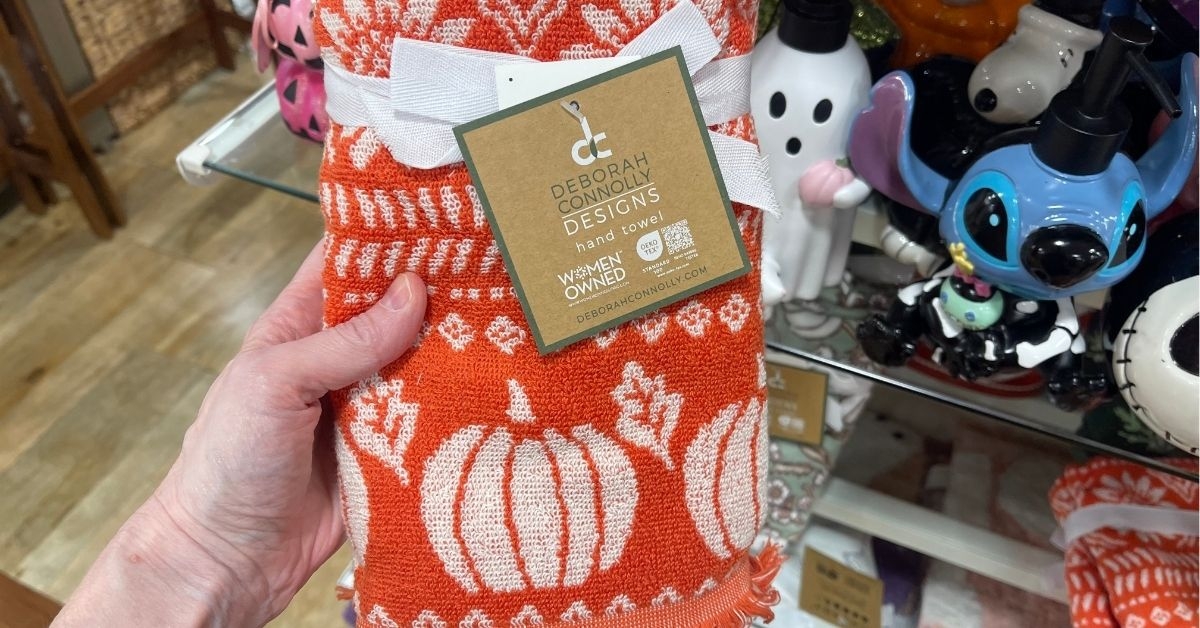 designs hand towels