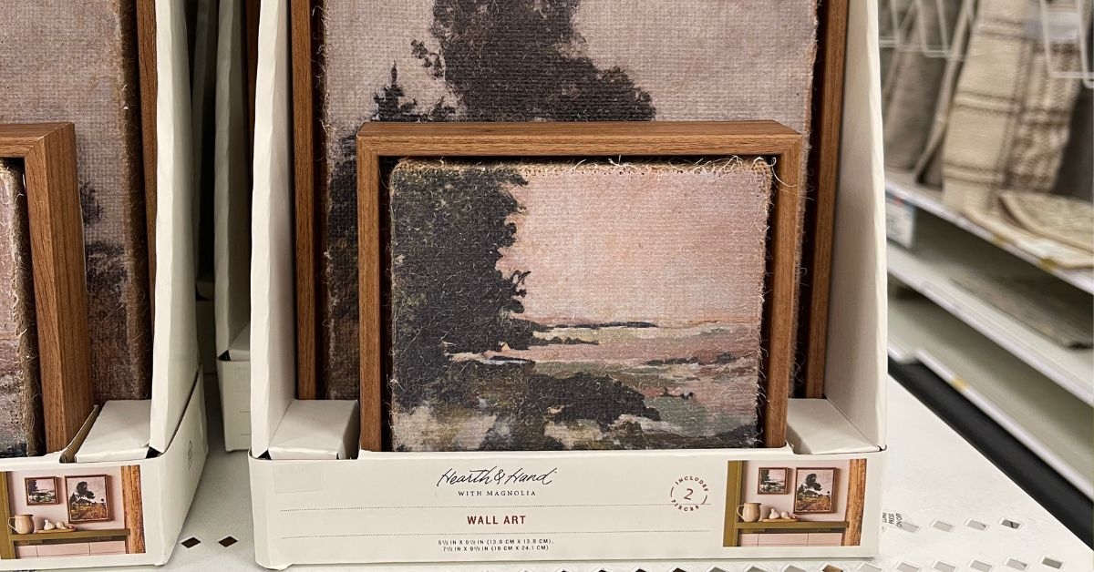 hand with magnolia burlap wall art