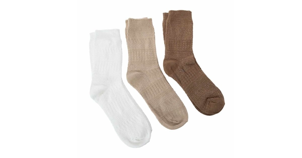 solid knit crew socks