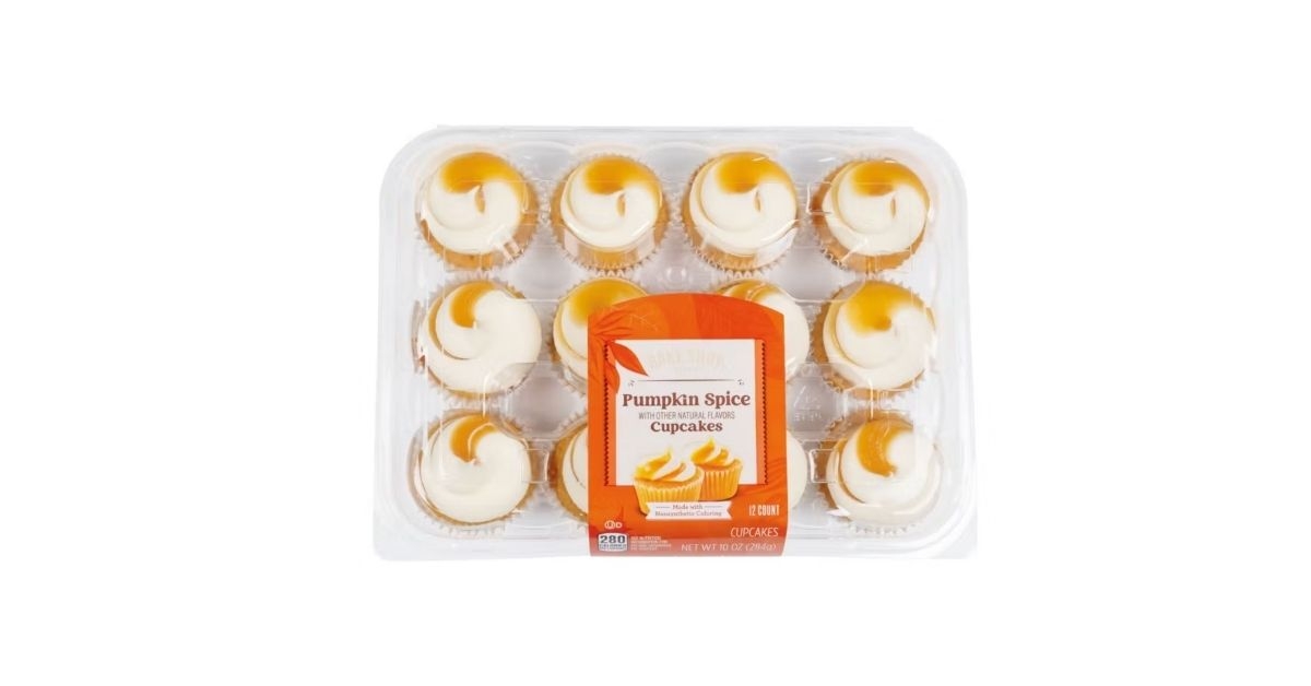 pumpkin spice flavored mini cupcakes